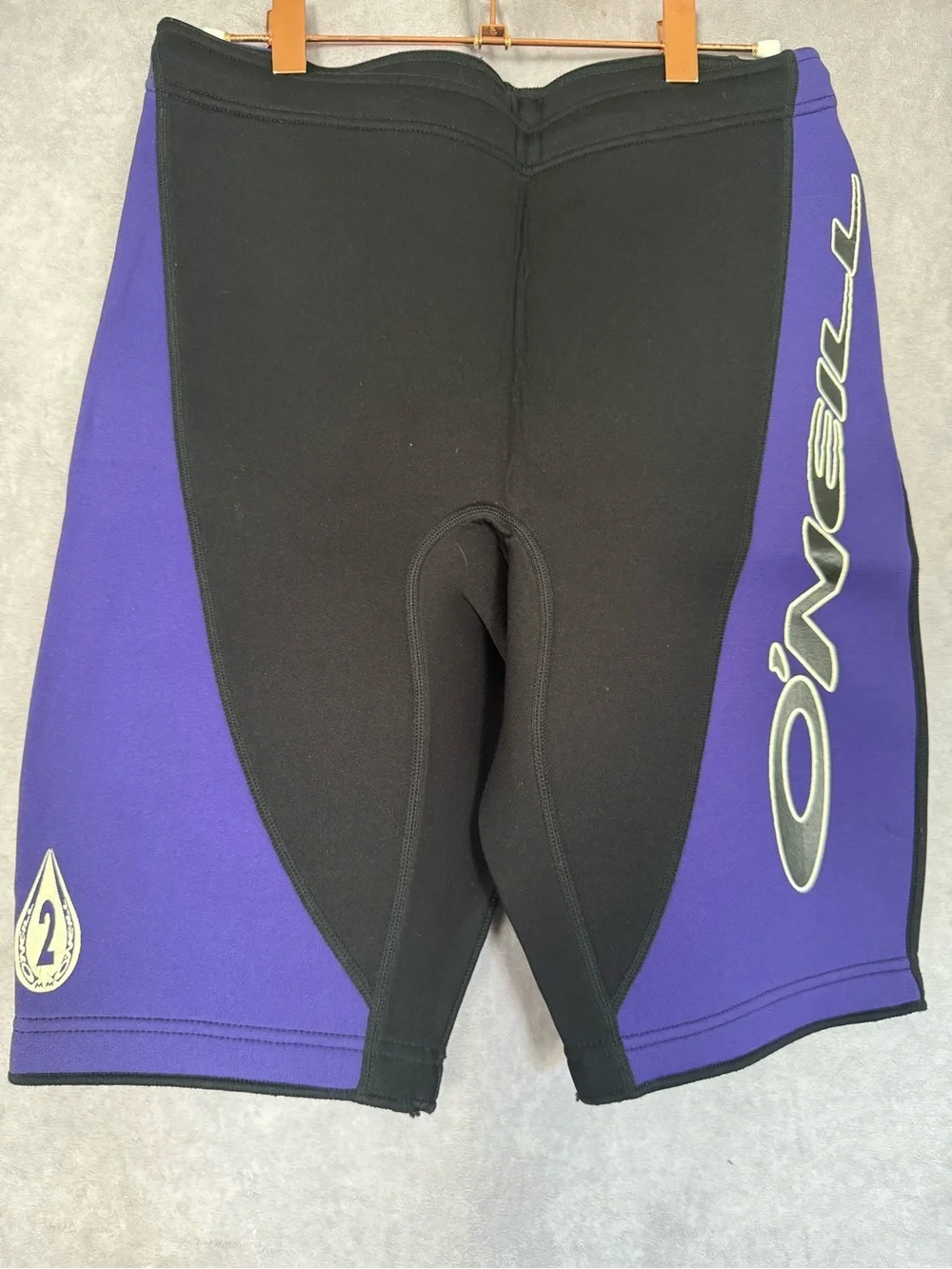 VTG O’NEILL 2m Neoprene Surf Shorts Mens L Wetsuit Bottoms Black Purple 90s Y2K